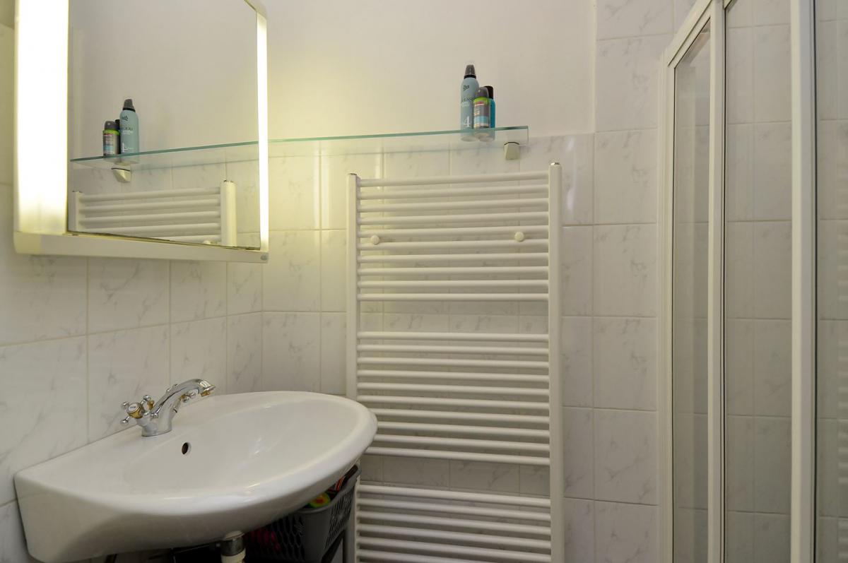 Te Huur 2 Kamer Appartement Evertsweertplantsoen In Amsterdam