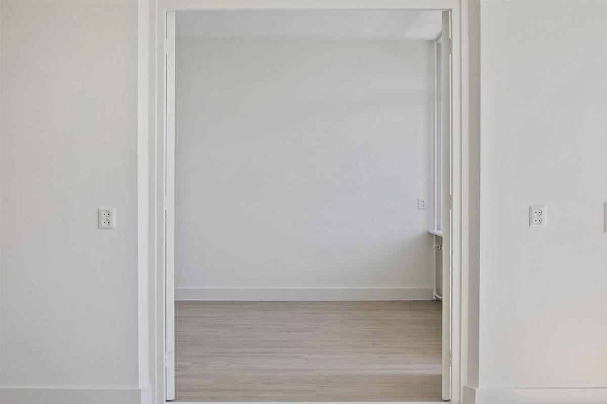 Te Huur 4 Kamer Appartement De la Reyweg In Den Haag