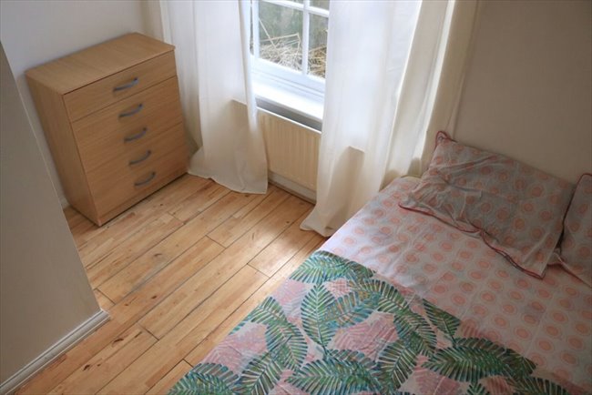 Te Huur Studio Avogadrostraat In Amsterdam