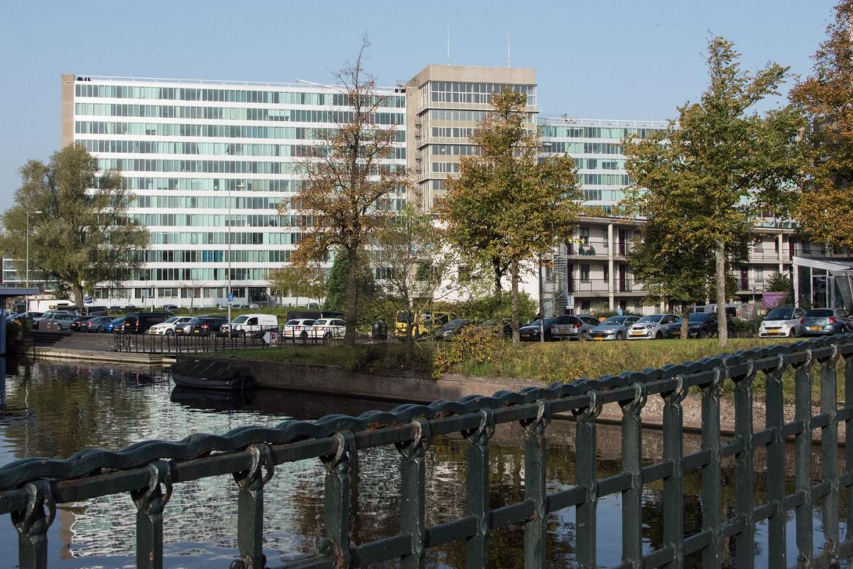 Te Huur 1 Kamer Appartement Bos en Lommerplantsoen In Amsterdam