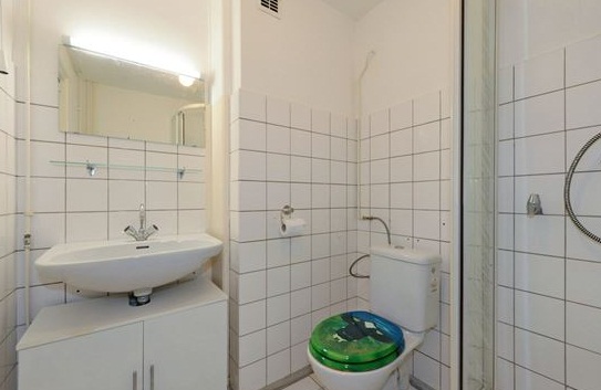 Te Huur 4 Kamer Appartement Wezelrade In Den Haag