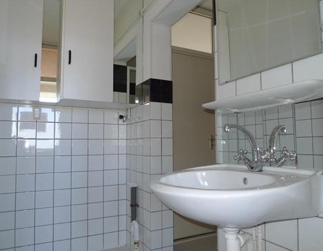 Te Huur 4 Kamer Appartement Zernikeplaats In Rotterdam