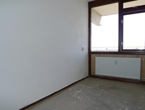 Te Huur 4 Kamer Appartement Zernikeplaats In Rotterdam