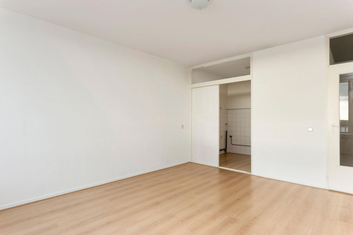 Te Huur 2 Kamer Appartement Saffierstraat In Alphen aan den Rijn