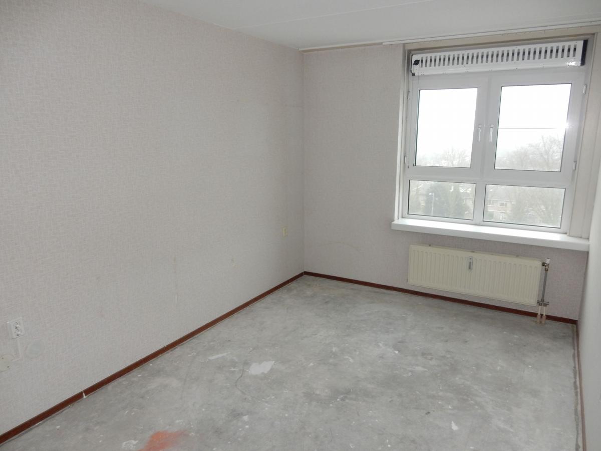 Te Huur 3 Kamer Appartement Voermanweg In Rotterdam