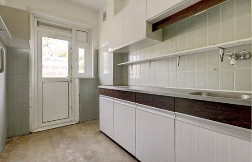 Te Huur 4 Kamer Appartement Mathenesserweg In Rotterdam