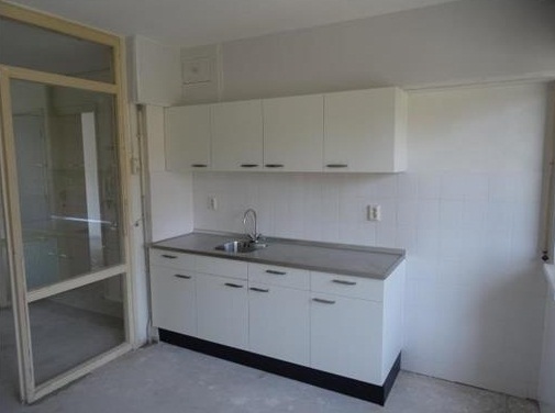 Te Huur 4 Kamer Appartement Beemsterstraat In Amsterdam