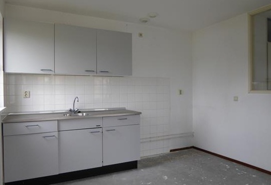 Te Huur 3 Kamer Appartement Snelfilterweg In Rotterdam