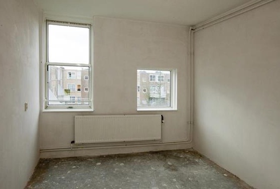 Te Huur 3 Kamer Appartement Klinkerweg In Amsterdam