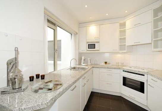 Te Huur 3 Kamer Appartement Jozef Isralsplein In Den Haag