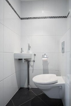 Te Huur 3 Kamer Appartement Middenweg In Amsterdam