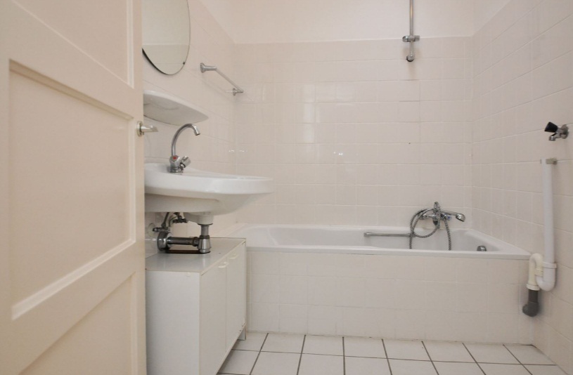 Te Huur 4 Kamer Appartement Vreeswijkstraat In Den Haag