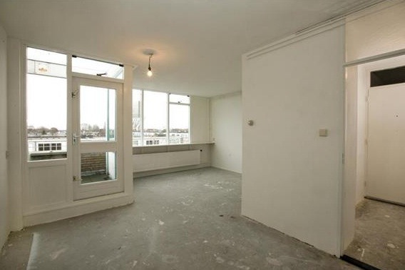 Te Huur 3 Kamer Appartement Klinkerweg In Amsterdam