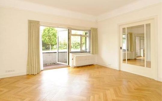 Te Huur 3 Kamer Appartement Jozef Isralsplein In Den Haag