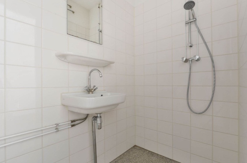 Te Huur 2 Kamer Appartement Van Hogendorpstraat In Amsterdam