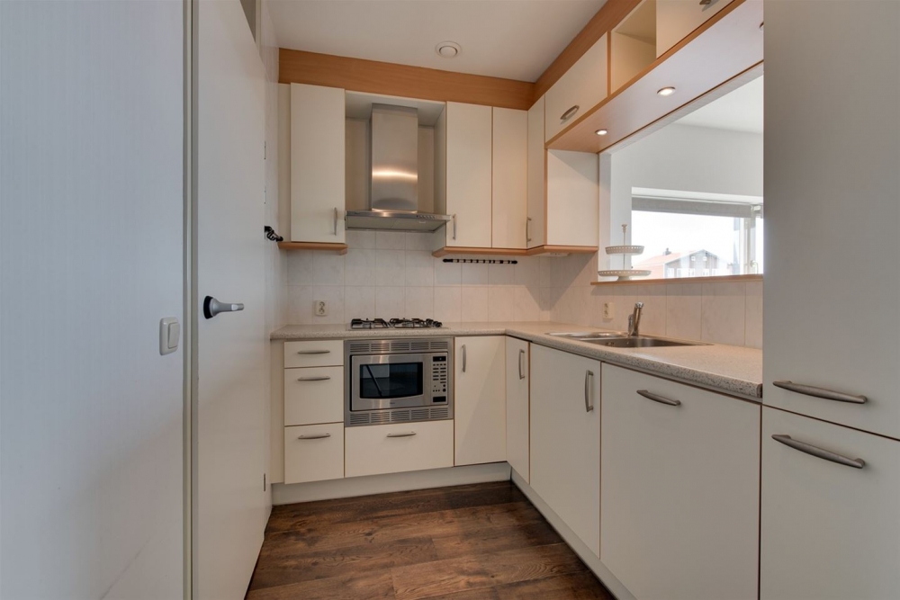 Te Huur 2 Kamer Appartement Beneluxlaan In Utrecht