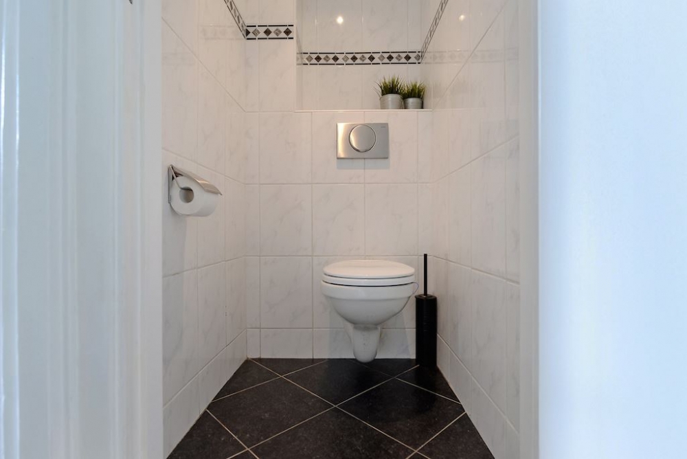 Te Huur 4 Kamer Appartement Van Vollenhovenlaan In Utrecht