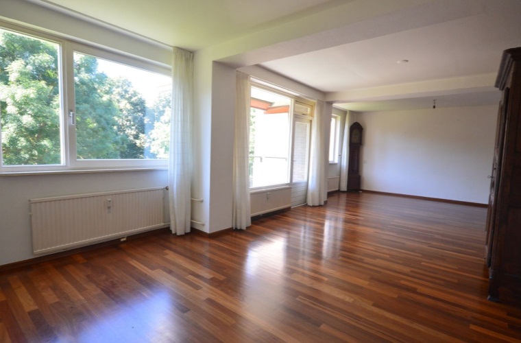 Te Huur 4 Kamer Appartement Via Regia In Maastricht