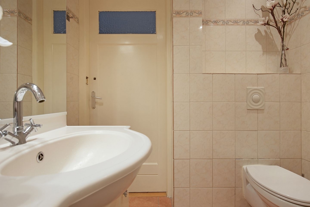 Te Huur 3 Kamer Appartement Polslandstraat In Rotterdam
