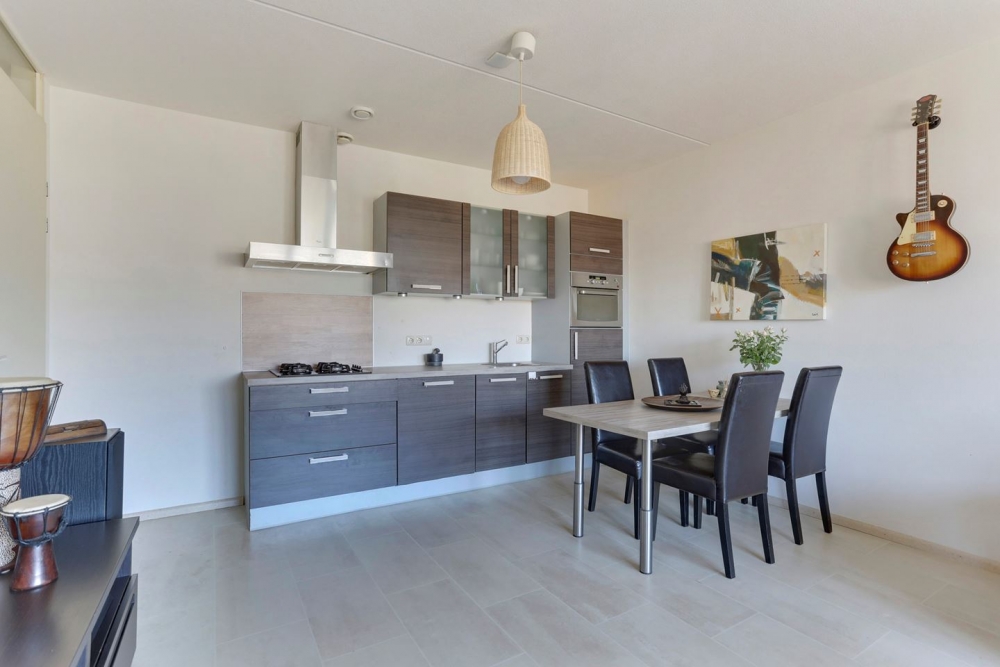 Te Huur 4 Kamer Appartement Streefkerkstraat In Amsterdam