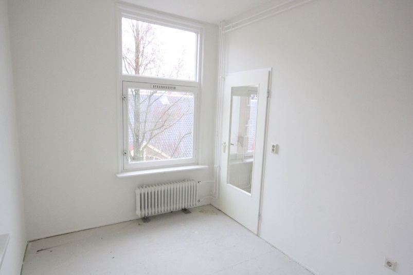 Te Huur 4 Kamer Appartement Bankastraat In Amsterdam