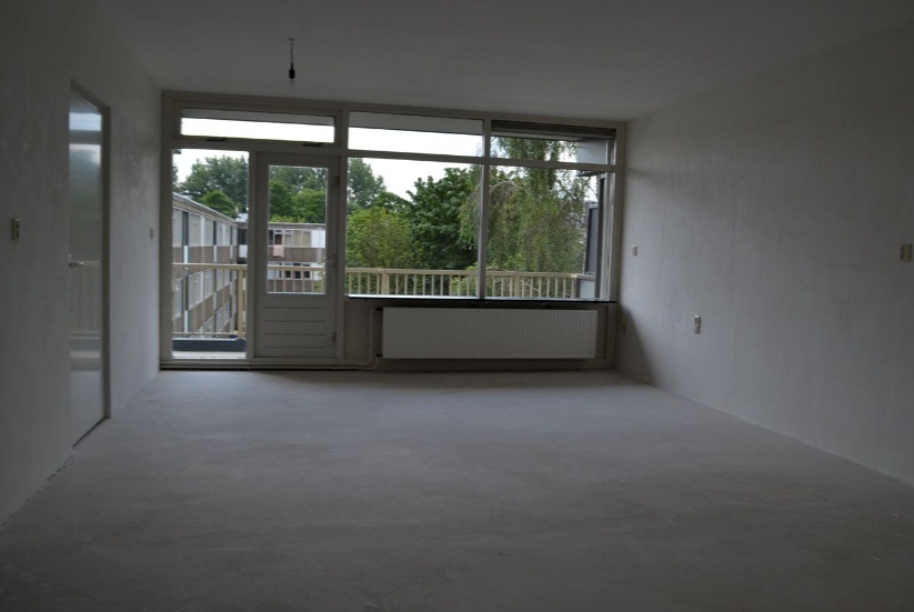 Te Huur 4 Kamer Appartement Grootzeil In Amsterdam