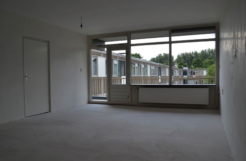 Te Huur 4 Kamer Appartement Grootzeil In Amsterdam