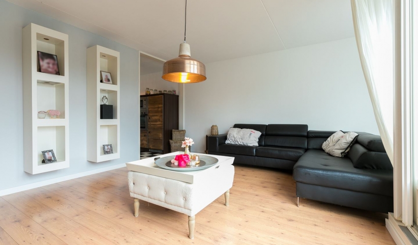 Te huur Studio Dirk Hoogenraadstraat in Den Haag