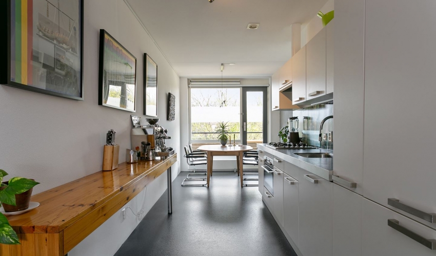 Te huur Studio Arent Janszoon Ernststraat In Amsterdam