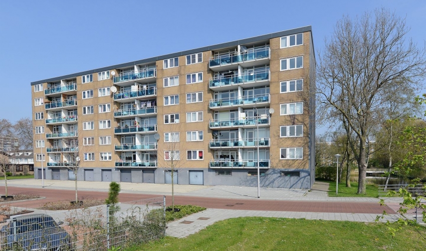 Te Huur 4 Kamer Appartement Plutostraat In Alphen aan den Rijn