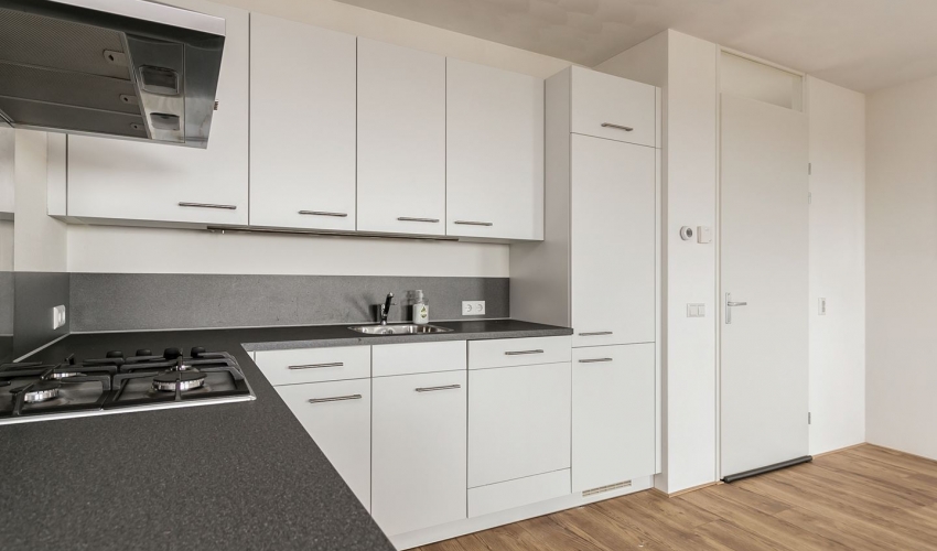 Te Huur 3 Kamer Appartement Azilaan In Alphen aan den Rijn