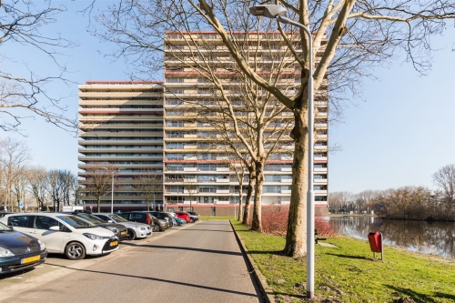 Te Huur 4 Kamer Appartement Oost-Dorsch In Zaandam