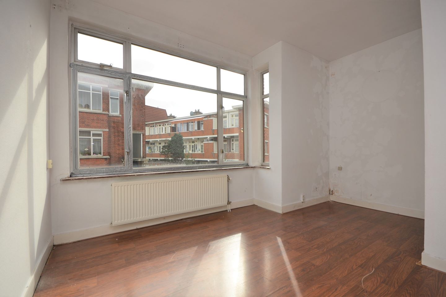 Te Huur 2 Kamer Appartement Barneveldstraat In Den Haag