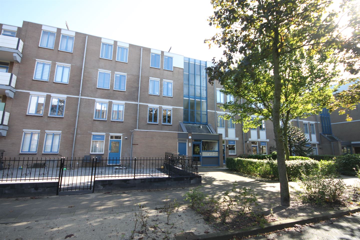 Te Huur 2 Appartement Schelluinenstraat In Amsterdam