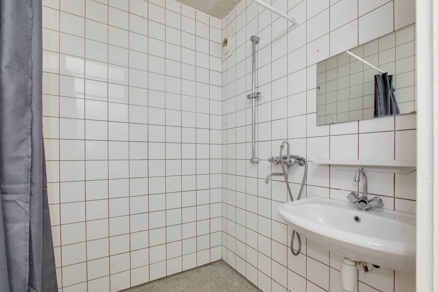 Te Huur 3 Kamer Appartement Grubbehoeve In Amsterdam