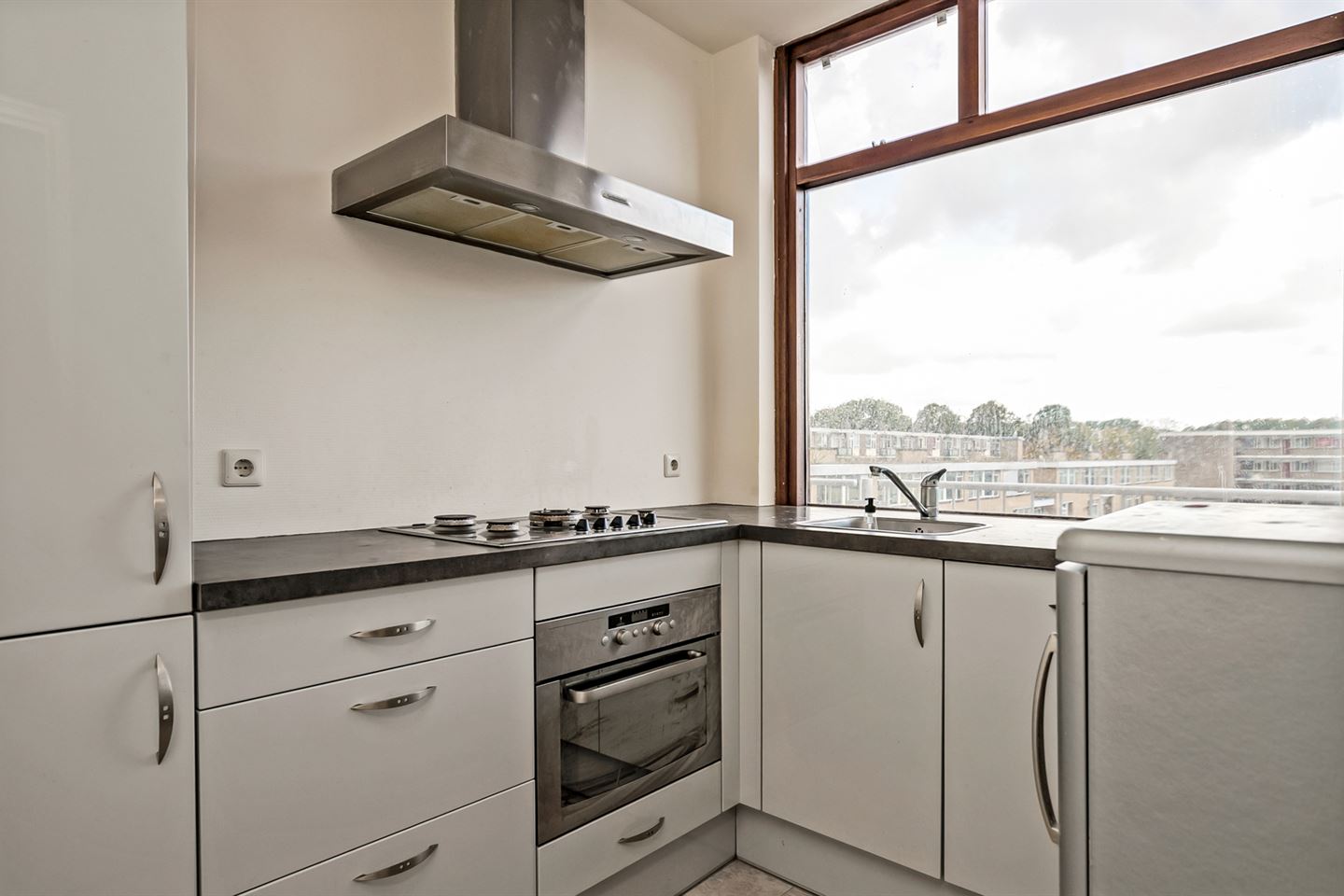 Te Huur 3 Appartement Langenhorst In Rotterdam