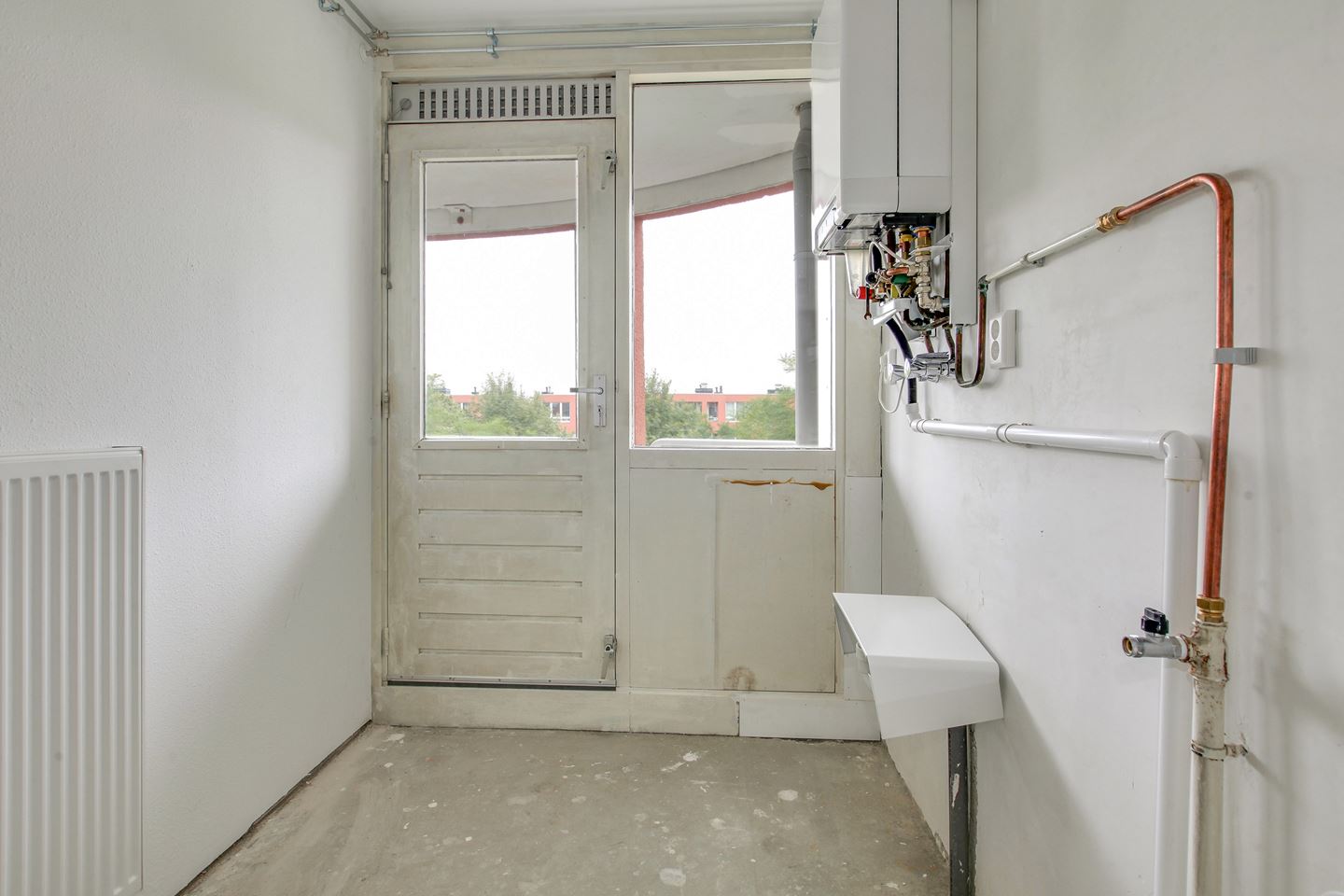 Te Huur 2 Kamer Appartement Dickenslaan In Amsterdam