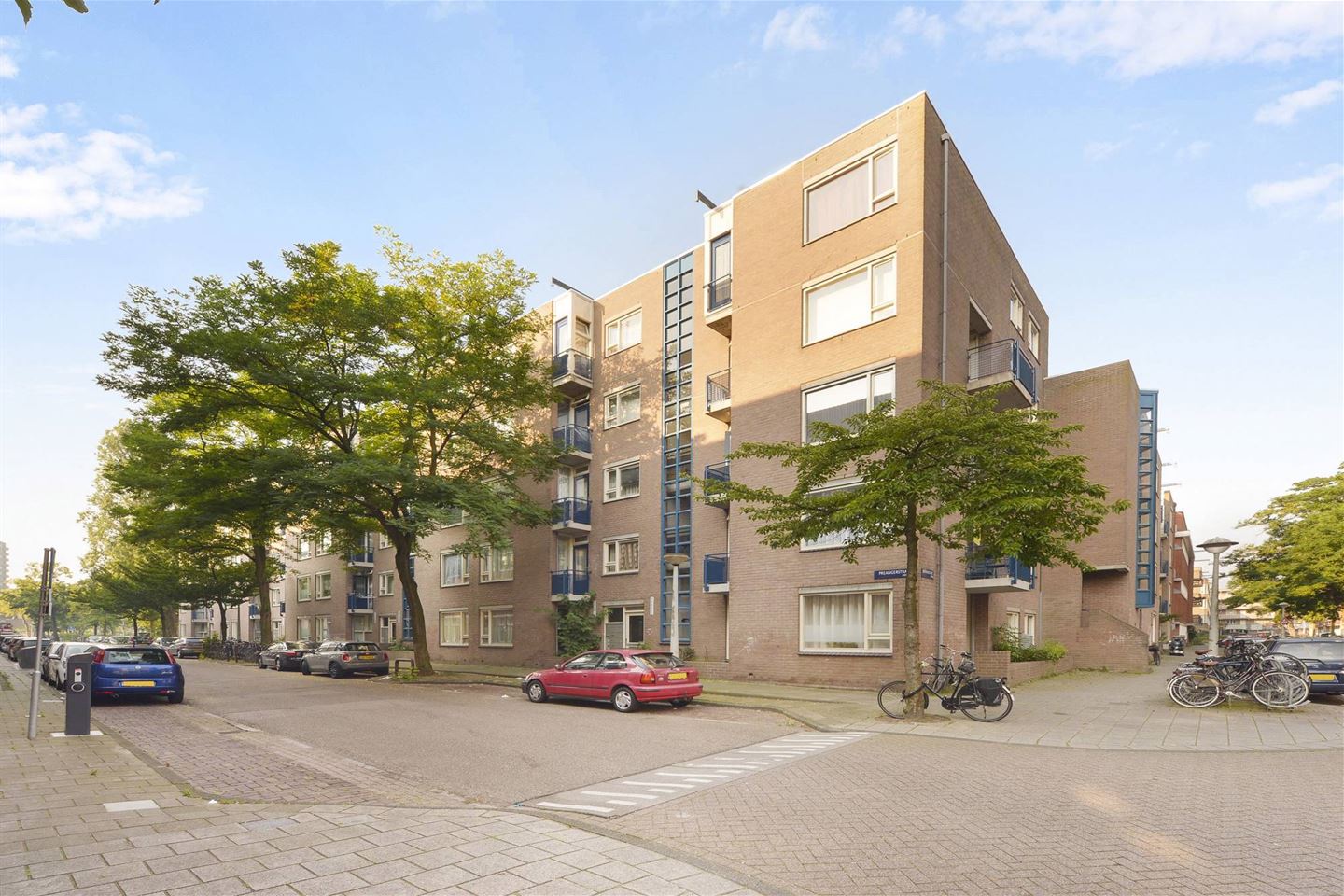 Te Huur 1 Appartement Preangerstraat In Amsterdam