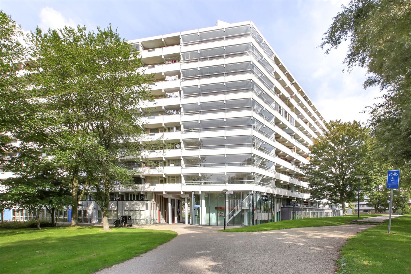 Te Huur 3 Kamer Appartement Grubbehoeve In Amsterdam