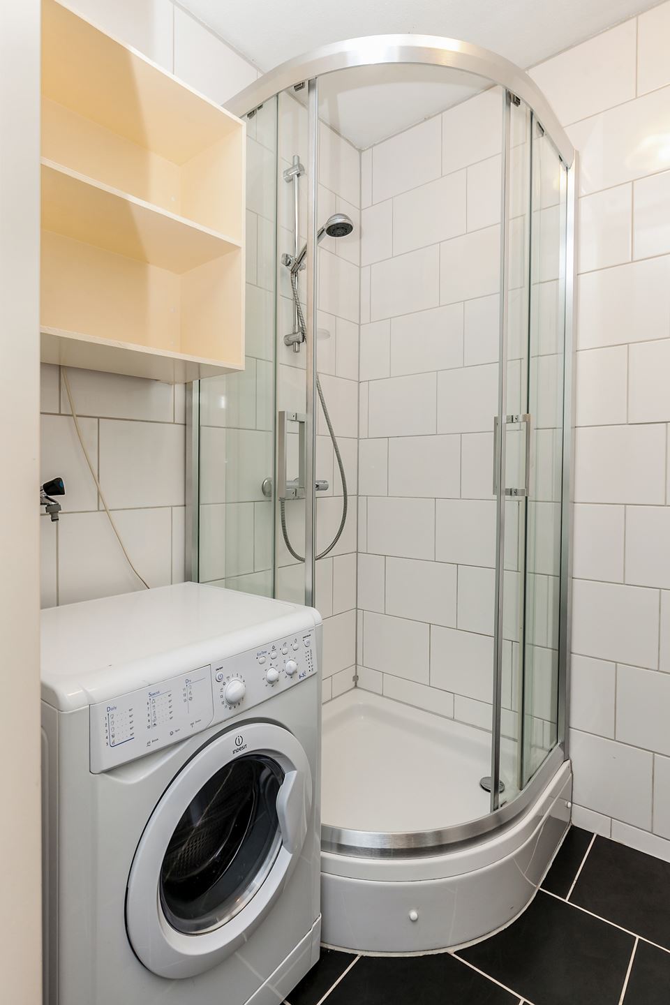 Te Huur 2 Appartement Helsingborgerf In Rotterdam