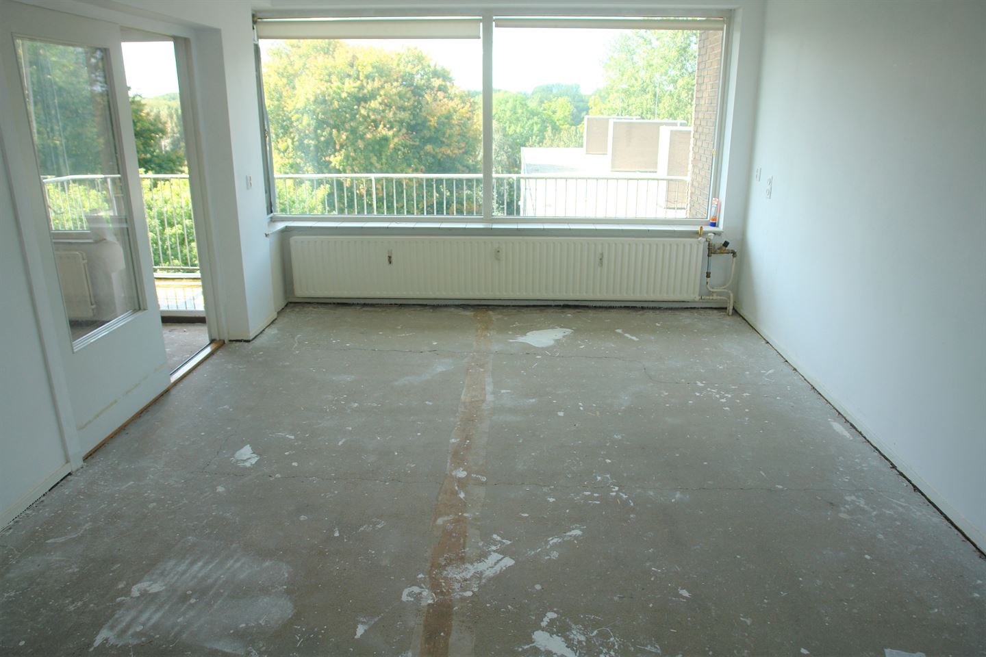 Te Huur 4 Appartement Adriaan Dortsmanstraat In Rotterdam