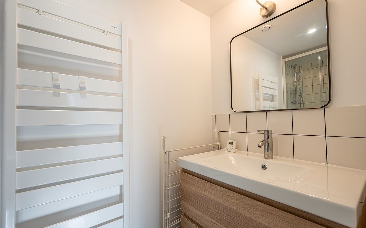 Te Huur Studio Stadhoudersweg In Rotterdam