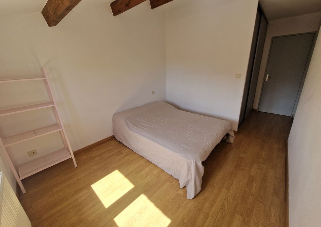 Te huur Studio Strevelsweg in Rotterdam